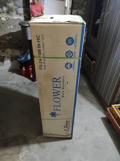 2 ton Inverter AC in mint condition for sale