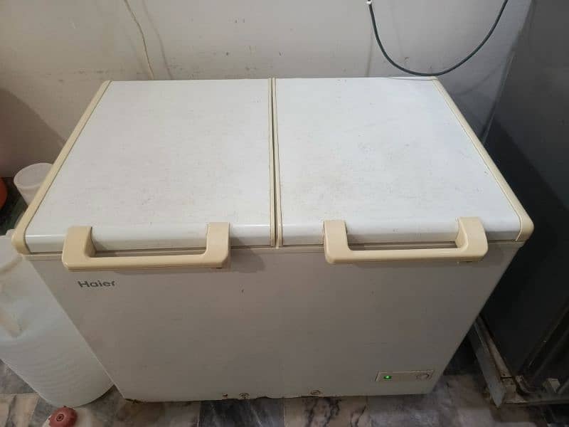 deep freezer full ok condition best cooling 1