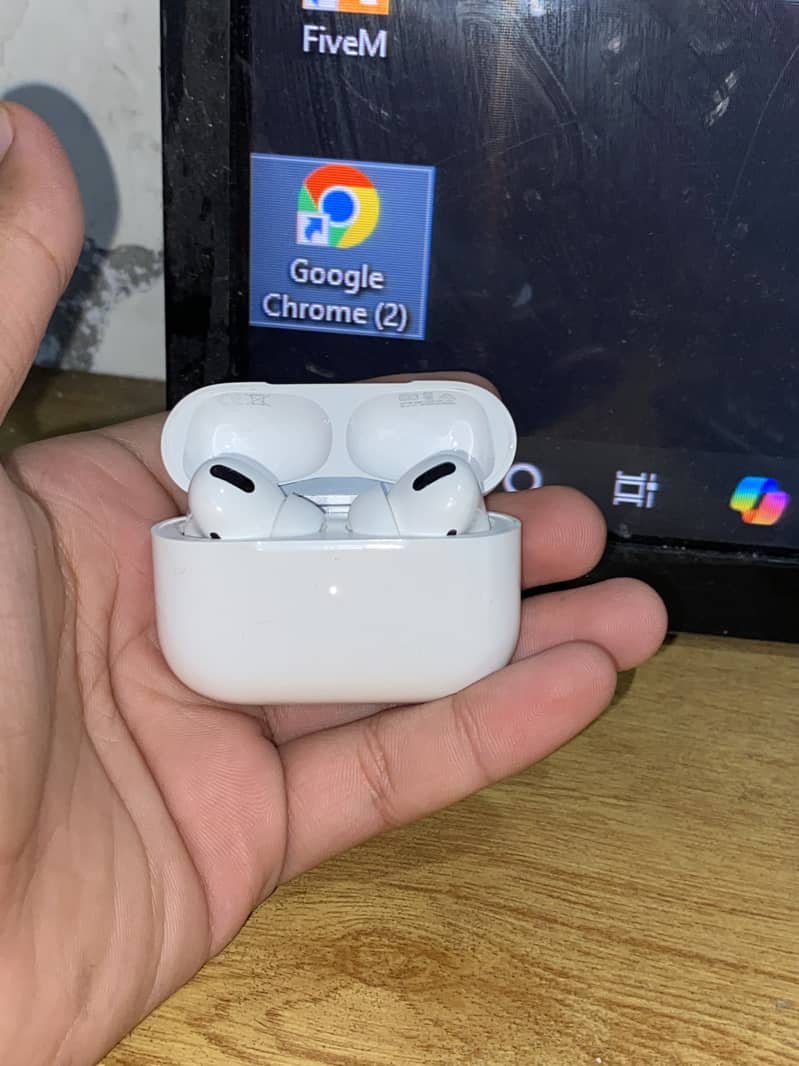 Airpods pro (2nd gen) orignal airpods of apple 2