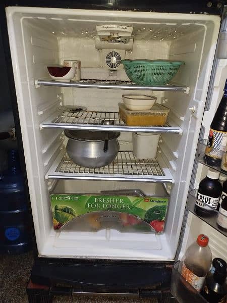 dawlance fridge for sale 2