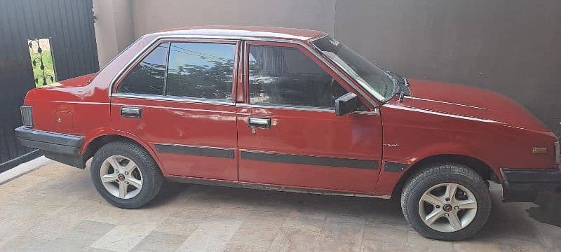 Nissan Sunny 1986 2