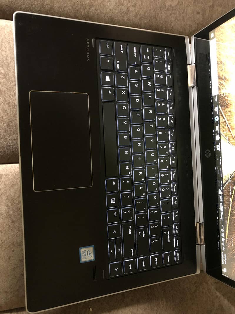 HP Probook X360 440 G1 Core i5 8th Generation Blacklight keyboard Awes 4