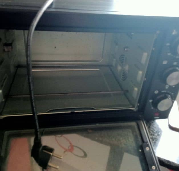 electric oven rays . 3-4 time used like as new 1