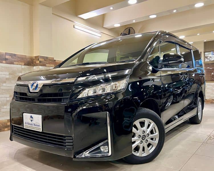 TOYOTA VOXY 1.8 CC HYBRID BLACK ROOM 7 SEATER  [4]GRADE AUCTION REPORT 2