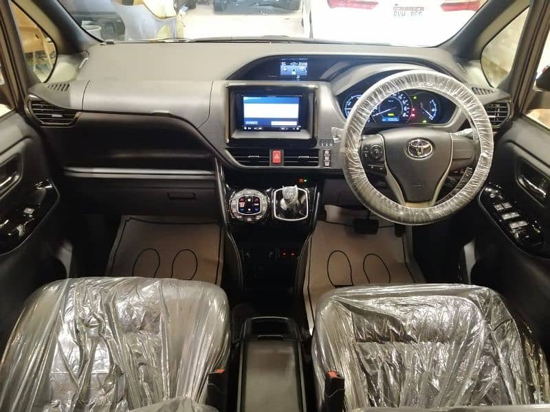 TOYOTA VOXY 1.8 CC HYBRID BLACK ROOM 7 SEATER  [4]GRADE AUCTION REPORT 11