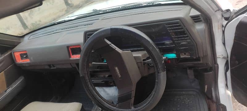 Nissan Sunny 1987 6