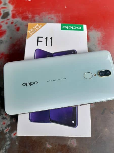 oppo f-11 Mobile 8/256 with box and charger 4