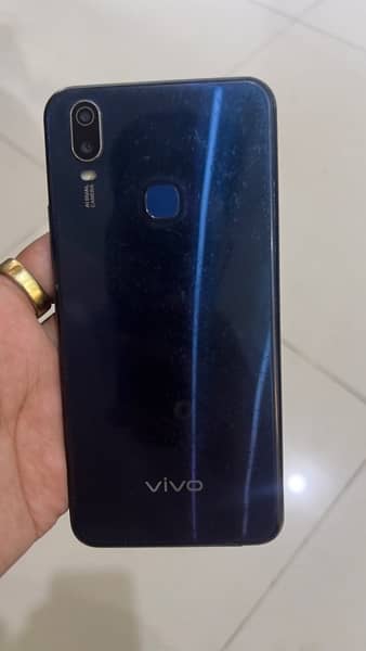 vivo y 11 0