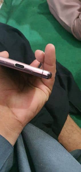 sony xperia 5mark 2 pannel kharab ha baki all ok ha 4