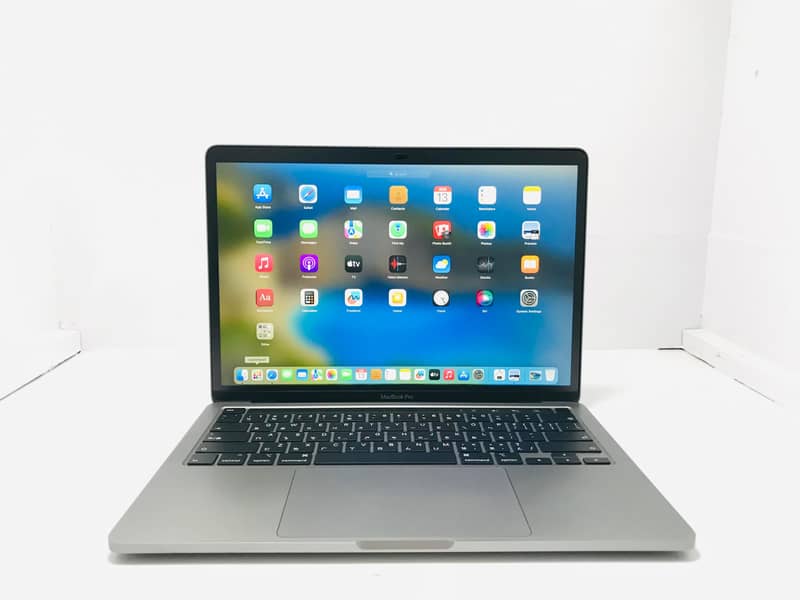 Apple MacBook Pro M1 16GB RAM 256GB SSD 13" retina Display 1