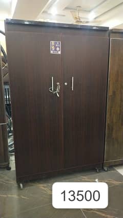 Double door almari / 2Door almari/Wardrobes/wooden Almari/Almira