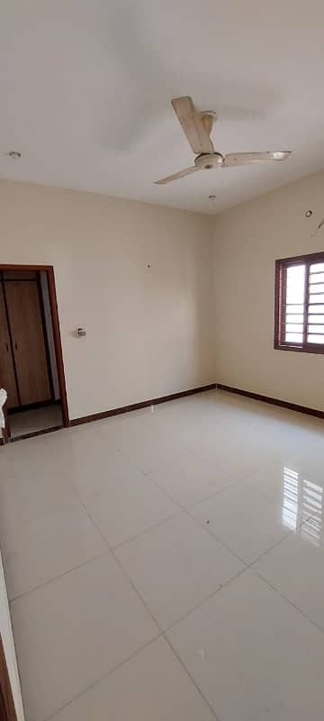 Outclass Upper portion 3 bed dd available for rent in Dha Phase 7 ext 15