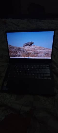 chrome book flex 5  8gb 128 gb i3 11genration update available 2031