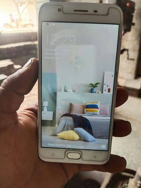 OPPO A57 mobile Luch condition urgent sale 3gb 32 Storge 4