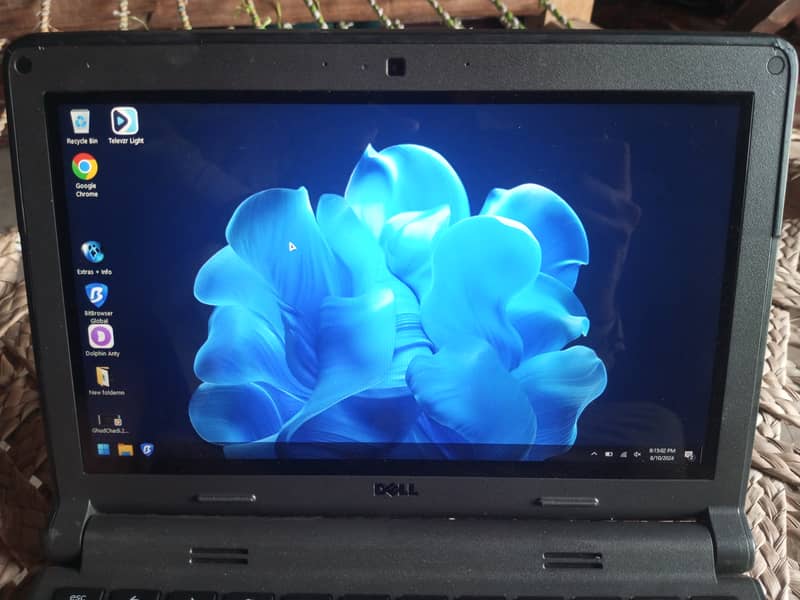 Touch screen Dell Laptop windows 10 pro 5