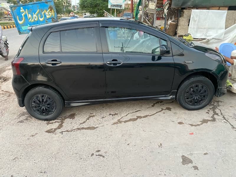 Toyota Vitz 2006 12