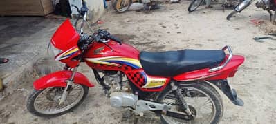 Honda deluxe best condition 10/9