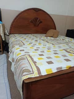 Double bed with matress