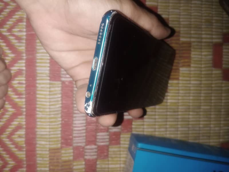 Tecno spark 5 pro 5