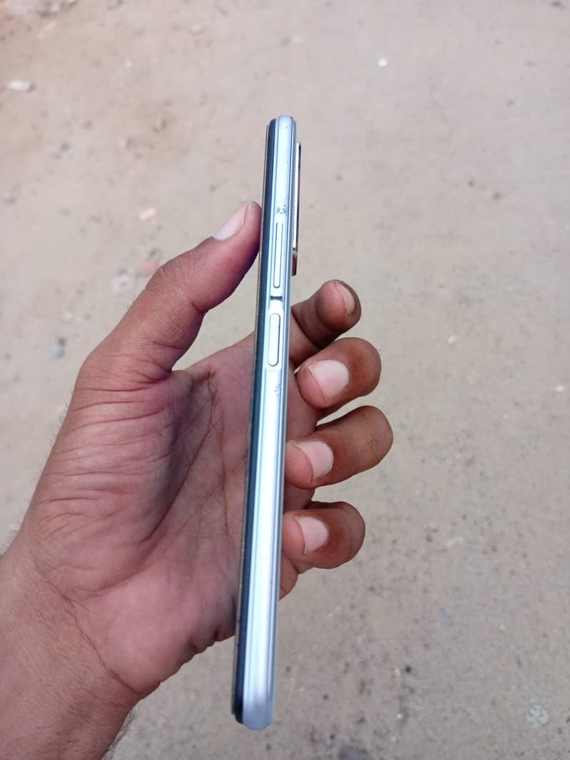 Vivo y20 1