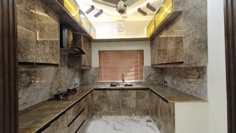 10 Marla brand new lewish dream house for sale behria orchard Lahore central block lda approved 30