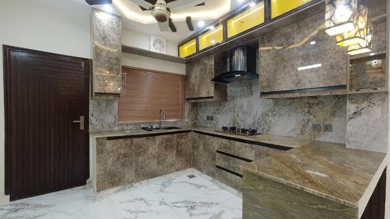 10 Marla brand new lewish dream house for sale behria orchard Lahore central block lda approved 34