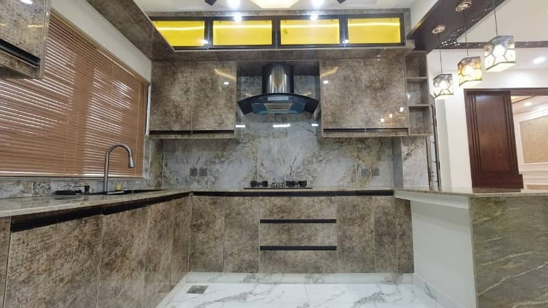 10 Marla brand new lewish dream house for sale behria orchard Lahore central block lda approved 37