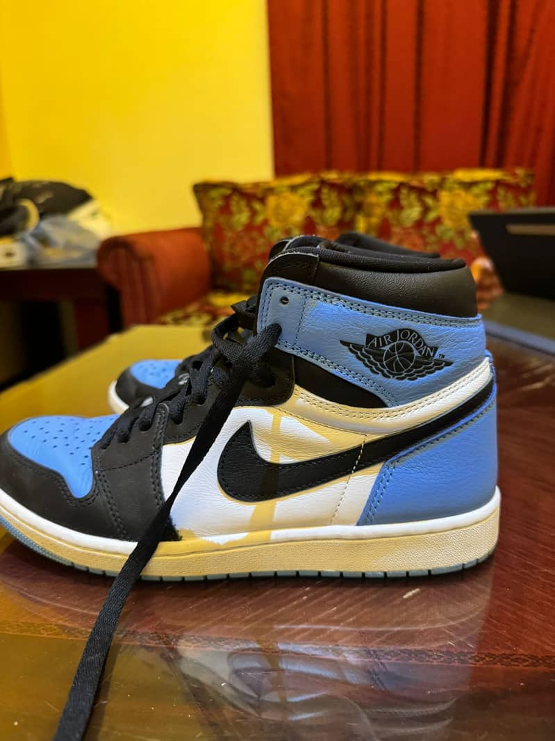 Nike air jordan blue and black original 2