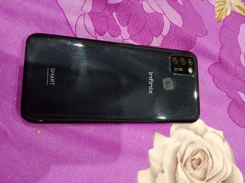 Infinix SMART 5 in good condition 2/32gb 1