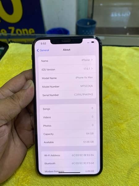 Iphone xs max 64 Gb 5