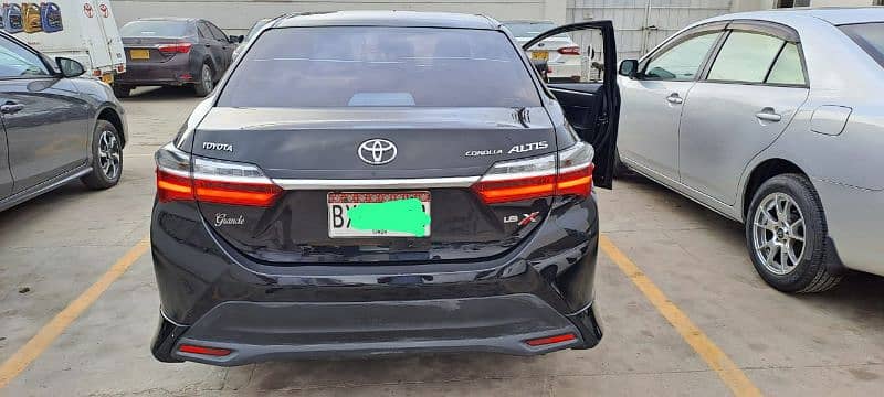 Toyota Altis Grande 2022 11