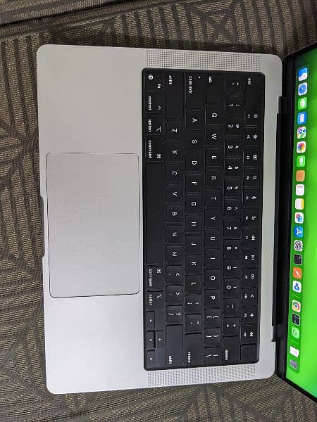 Macbook pro M1  14 inch 16gb 512gb 3