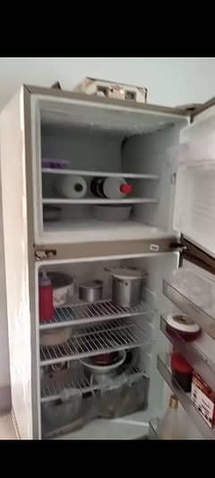 dowlance refrigerator 0