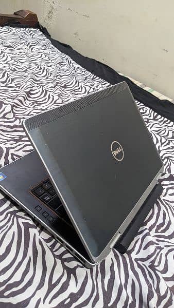 Dell latitude i5 2nd gen 2