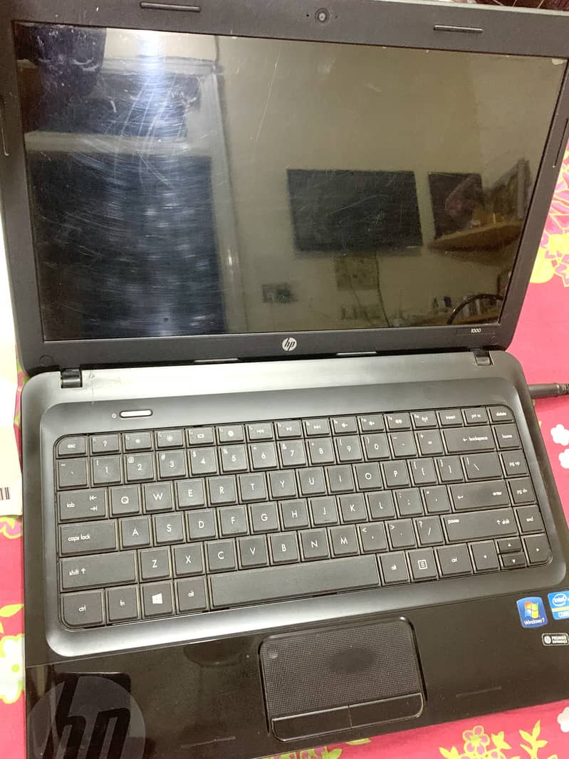 Hp brand used laptop for sale core i3 2 generation 2