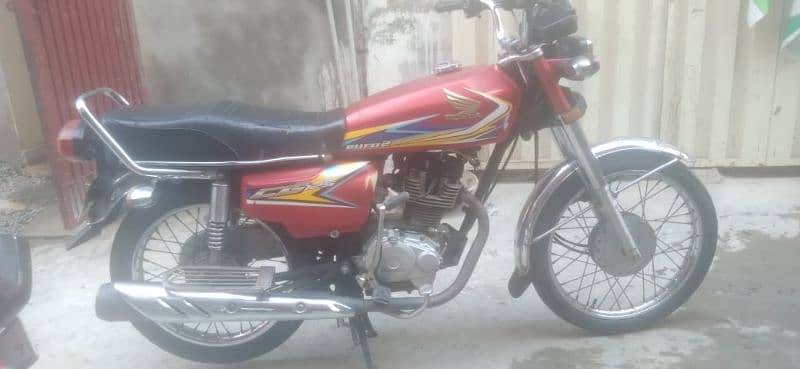 Honda 125 2019 model totel janion for urgent sale 4