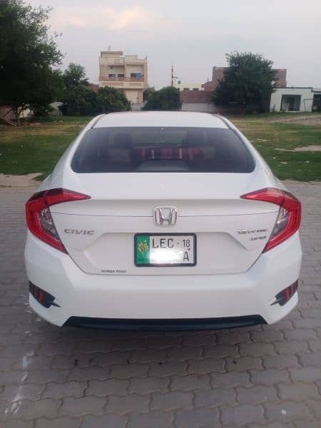 Honda Civic Oriel 2018 3