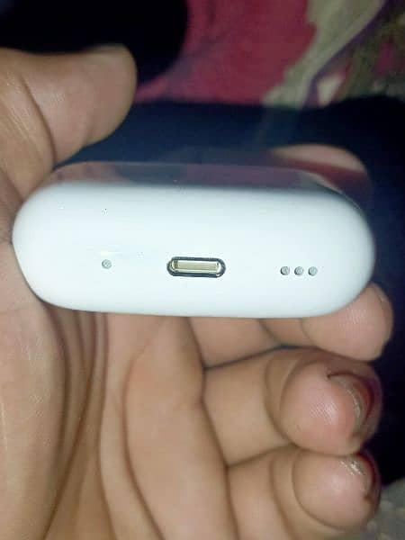 AirPods Pro (2nd generation) model A2931 2