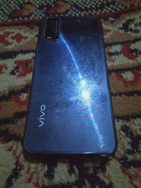 Vivo y20 4gb 64gb only mobile with nic ki copy. 6