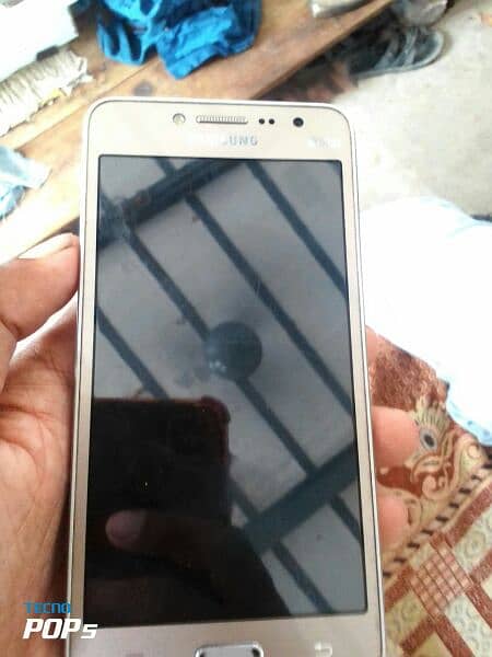 Samsung Galaxy Grand prime plux 1