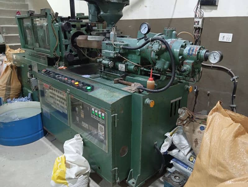 Auto Moulding Machine 1