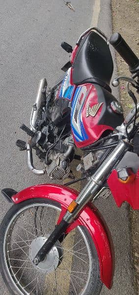 Honda dreem 70 17