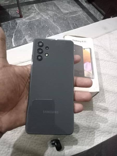 Samsung A32 6g /128gb with box 0