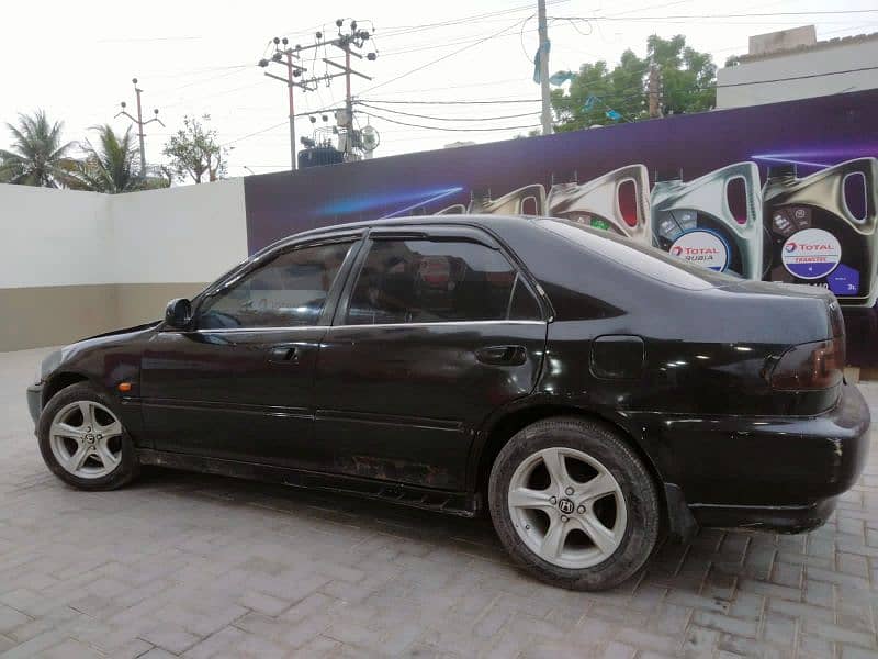 Honda Civic EXi 1995 3