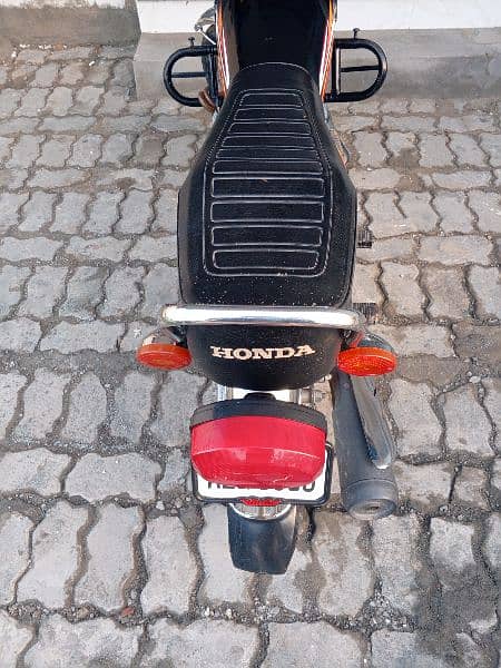 honda 125 condition 10 by 10 engine A one contact us 0321 5015279 6