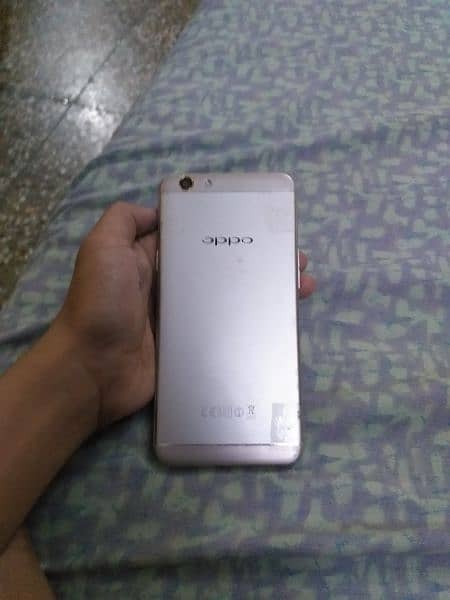 oppo F1s 0