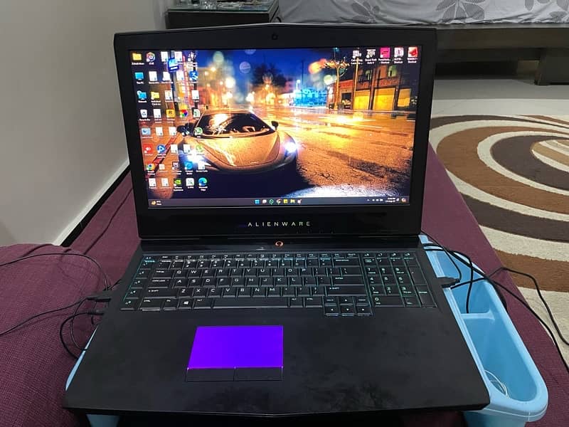 Dell Alienware 17 R4 with Gtx 1080 8GB 0