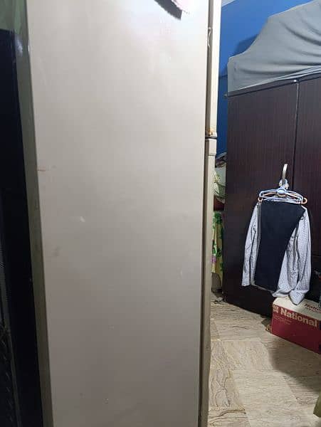 Dawlance fridge in good condition 3