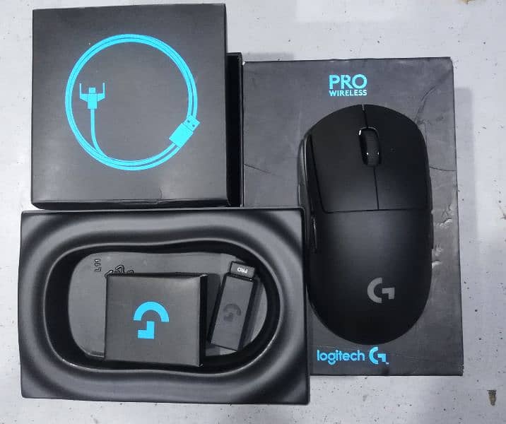 Logitech G PRO Lightspeed Wireless Mouse 0