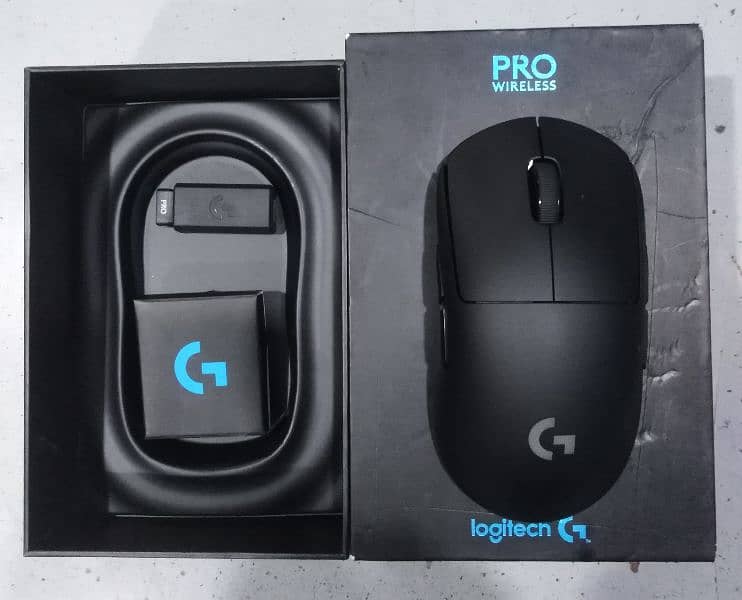 Logitech G PRO Lightspeed Wireless Mouse 1